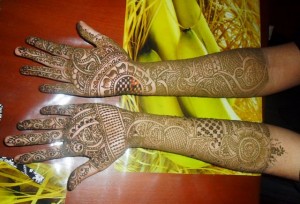 Pakistani Mehndi designs Pakistani mehndi design11 300x204 Pakistani Mehndi designs