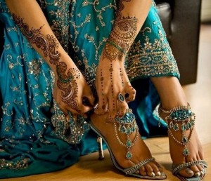 Mehndi Designs for Eid ul Adha Bridal Eid Mehndi Design For Girls 300x258 Mehndi Designs for Eid ul Adha
