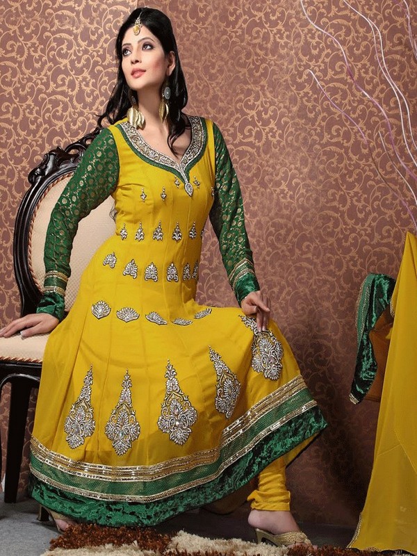 mehndi design frock